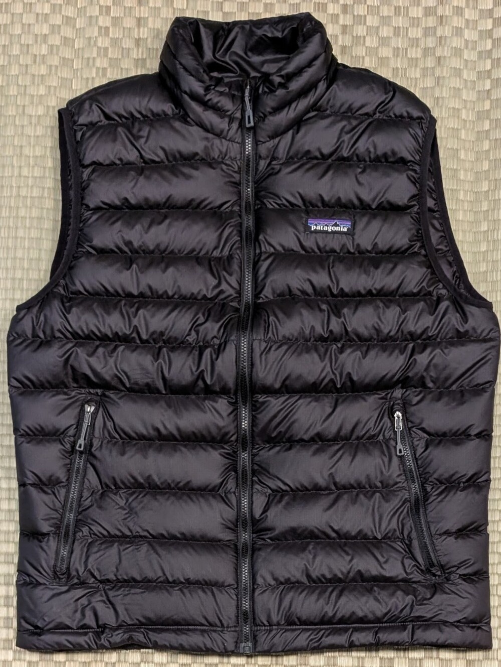 Patagonia Down Sweater Vest Black Men's Size Medium